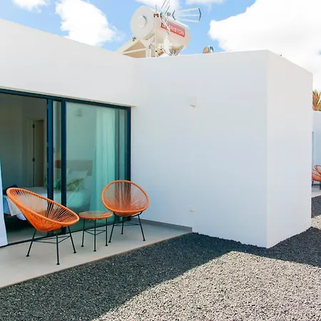 Вилла Pasito Luxury Чарко-дель-Пало