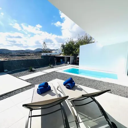 Pasito Luxury Charco del Palo